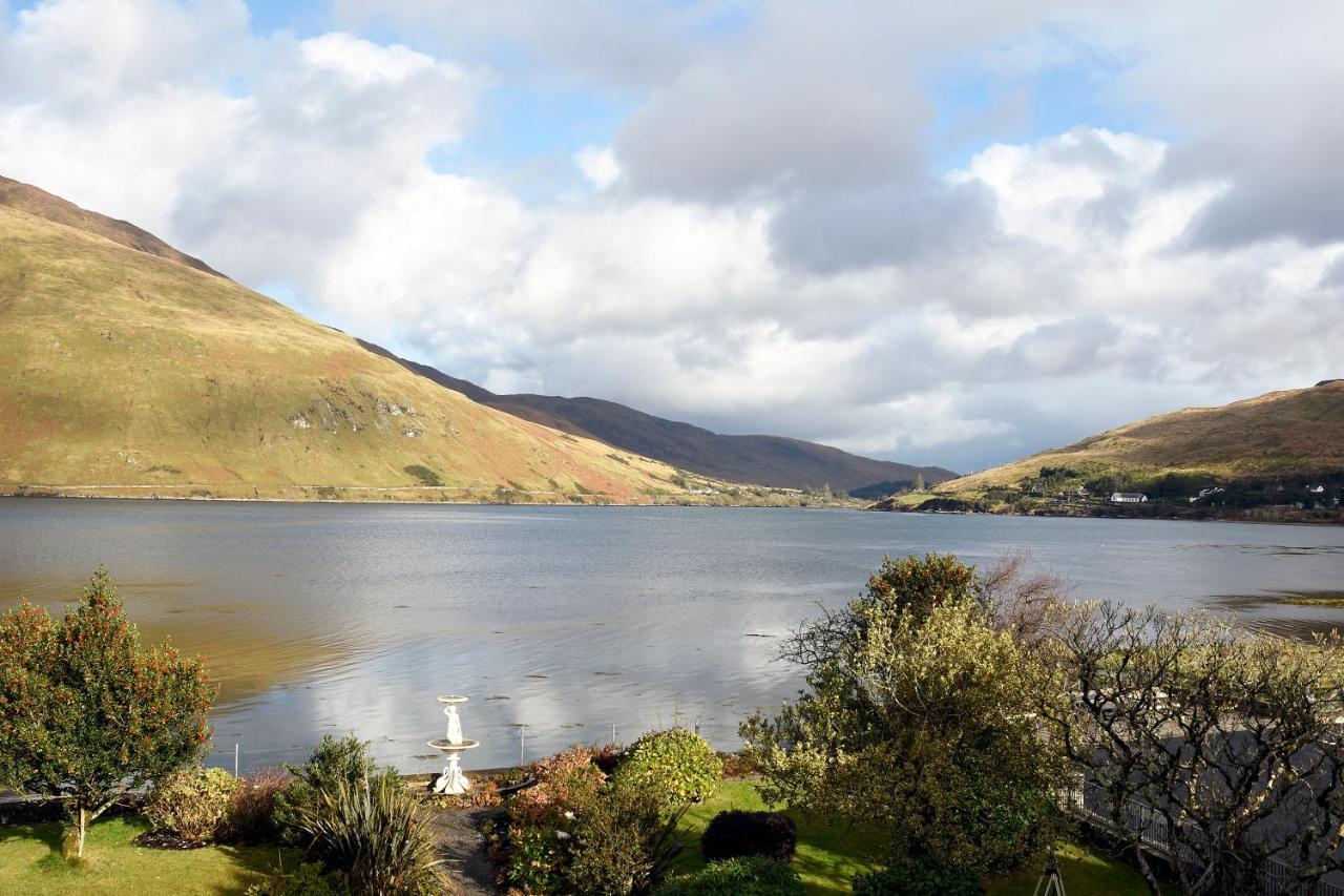 Leenane Hotel Лийнан Екстериор снимка