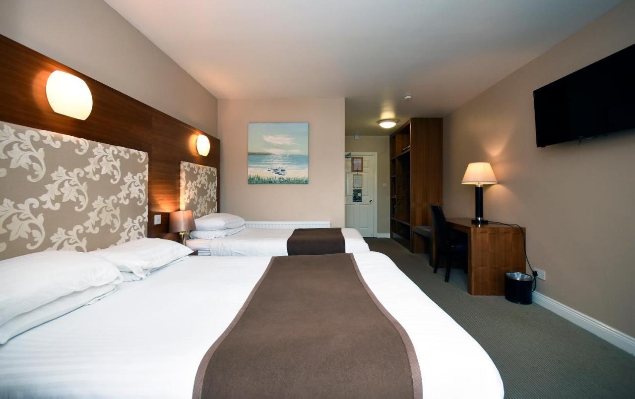 Leenane Hotel Лийнан Екстериор снимка