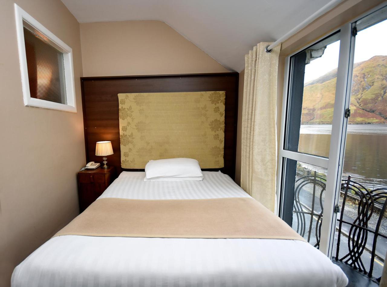 Leenane Hotel Лийнан Екстериор снимка
