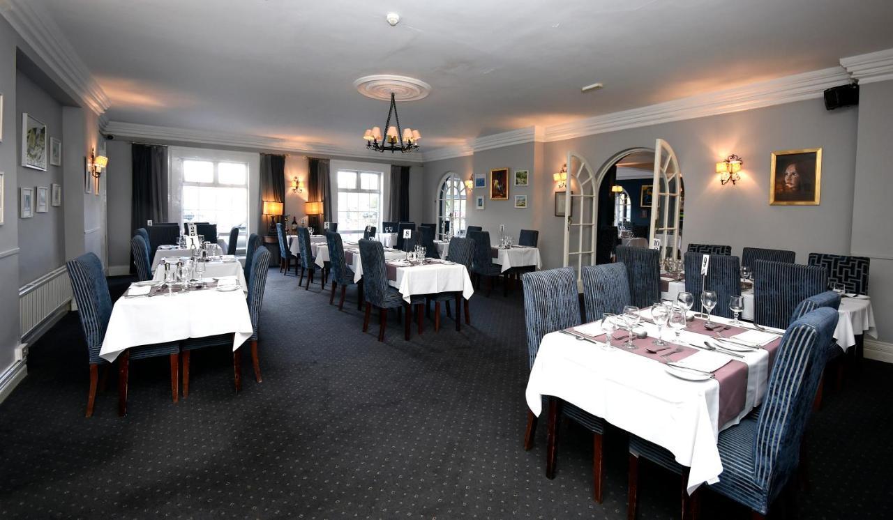 Leenane Hotel Лийнан Екстериор снимка